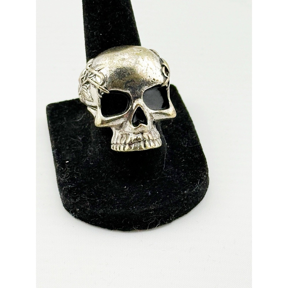 Vintage 1980's Silvertone Skull Ring, Half Jaw With Black Accents. Size 6 1/4"